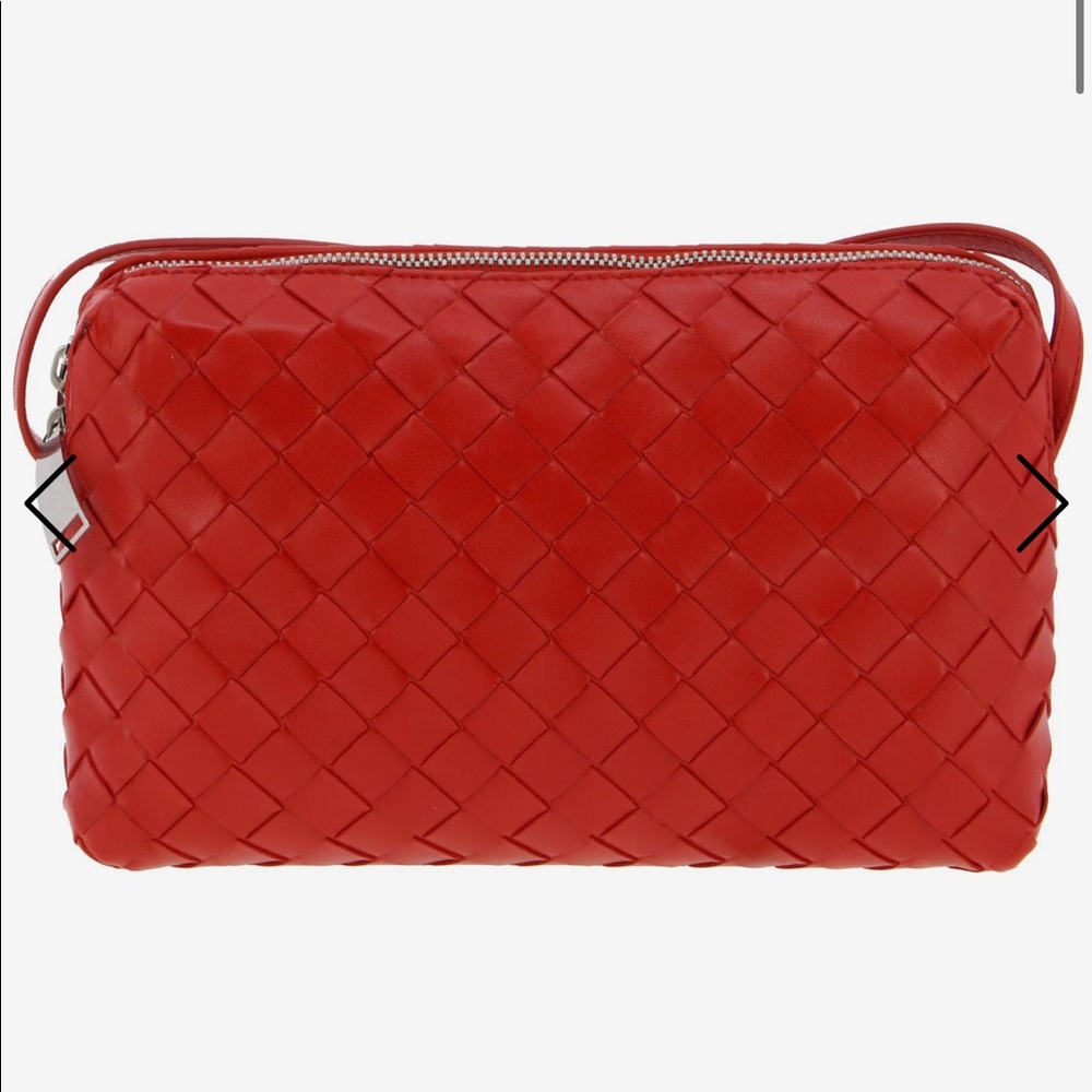 NWT Bottega Veneta Intrecciato leather bag